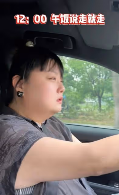 體重曾直奔300磅!TVB前女星一天吃9頓,內地當吃播賺得盆滿缽滿