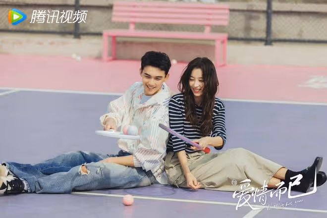 周雨彤搭擋吳磊《愛情而已》爆紅翻身 新戲卻「自降咖位」淪田曦薇配角全網炸鍋