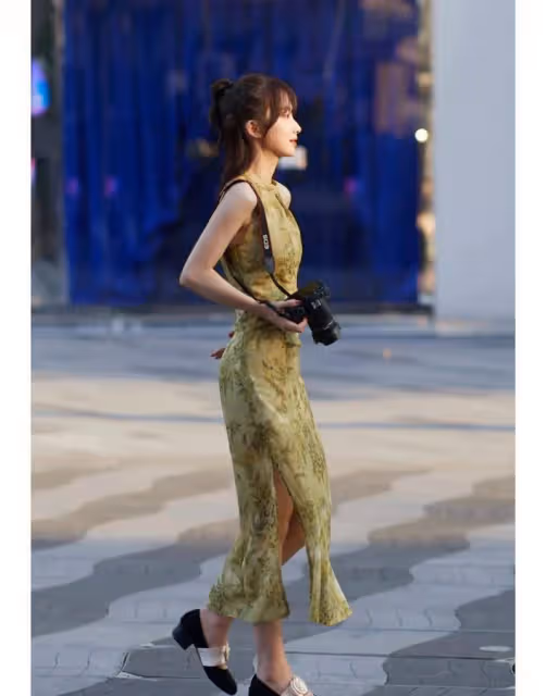 杭州街拍驚艷到我了！「裙子+低跟鞋」的組合顯氣質又很時髦