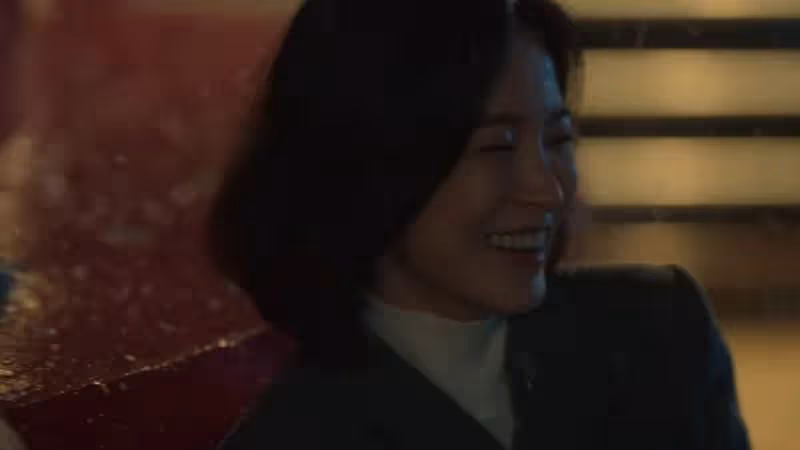 出道27年入圍四次！宋慧喬憑《黑暗榮耀》終奪下百想大獎！一開口全場笑瘋！