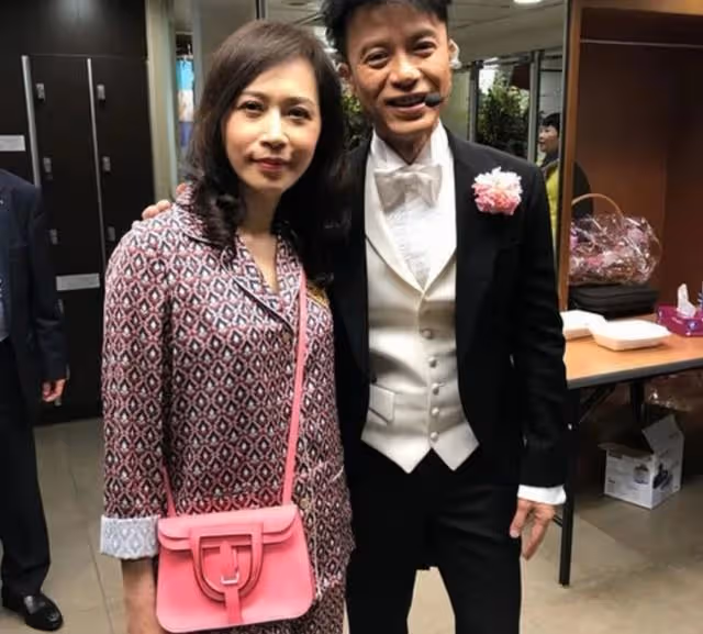 厲害!港女星曾住公屋靠實力打入上流圈,二婚嫁富商再享奢華生活