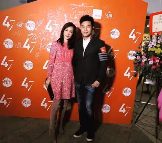 厲害！港女星曾住公屋靠實力打入上流圈，二婚嫁富商再享奢華生活