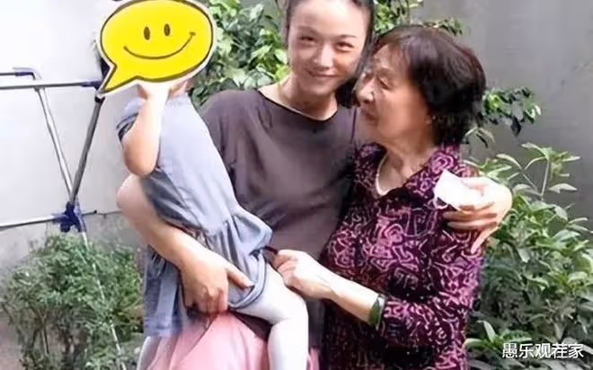 時隔12年,湯唯再次獲得韓國百想影后,國內三金依舊掛零