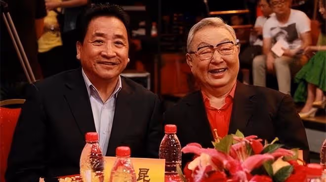 相聲大師李建華離世,曾飾演《閒人馬大姐》王援朝,蔡明發文送別