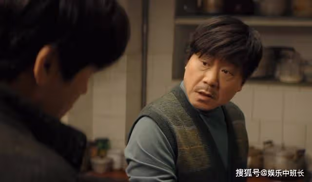 《漫長的季節》龔彪是大學生，為何會混到開出租？一句玩笑話成真了