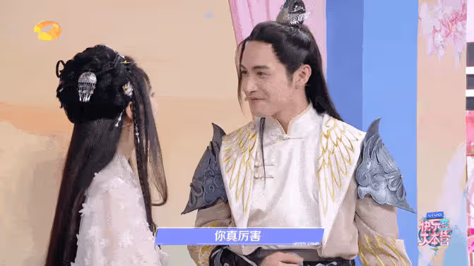 景甜張彬彬擁有同款跑步姿勢動作好魔性,引爆笑!