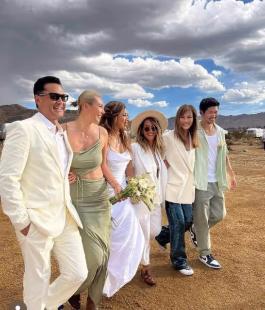 知名星二代宣布出道!獲父母大力支持,姐姐去年與同性戀人完婚