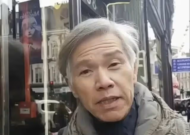 香港知名男星滿頭白髮出鏡,不染髮想自然老去,網友直呼不敢認