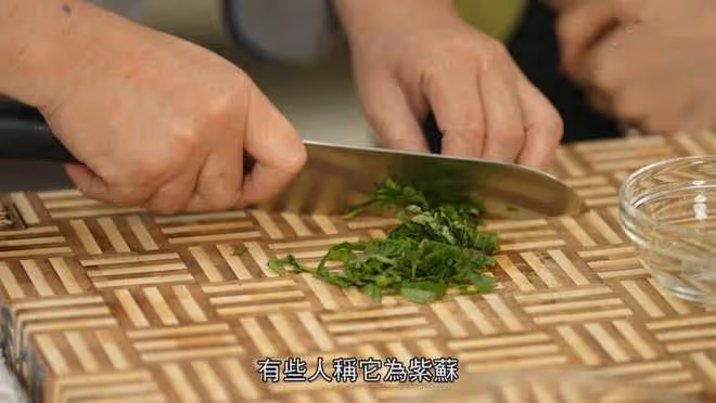51歲女星痛批烹飪節目,質疑名廚不懂分辨食材!網友扒出蔡瀾解釋