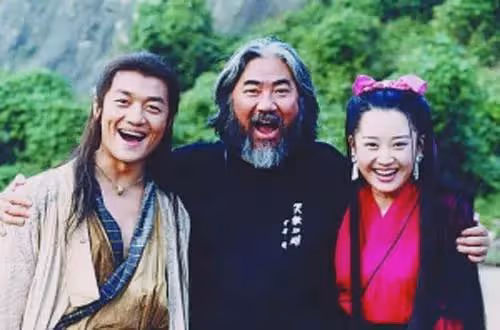 張紀中：賠100萬違約金，也要把令狐沖換成李亞鵬，不然這戲咋拍