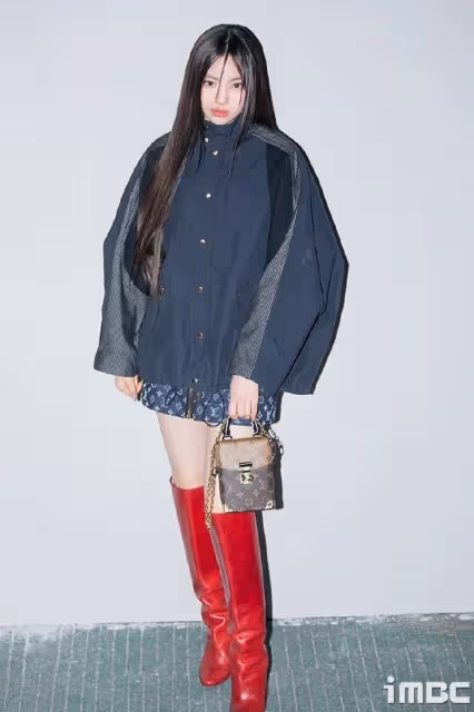 16歲韓國女團愛豆,時裝秀上太上鏡,眾多藝人現身,她獨受青睞?