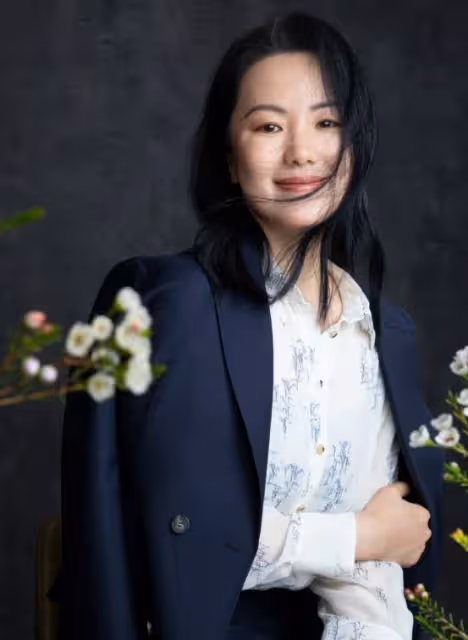 看到52歲的詠梅，才知道什麼叫不做作的美！堪稱中年女模