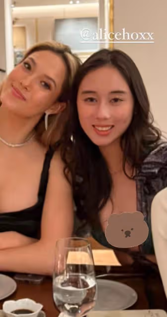 谷愛凌與富豪名媛吃餃子！何超欣穿深V秀火辣身材，鄧文迪顯美艷