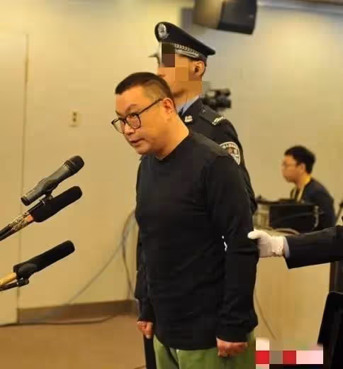 54歲歌手尹相傑罕見露臉,生活潦倒身材暴瘦,想要復出重新當歌星