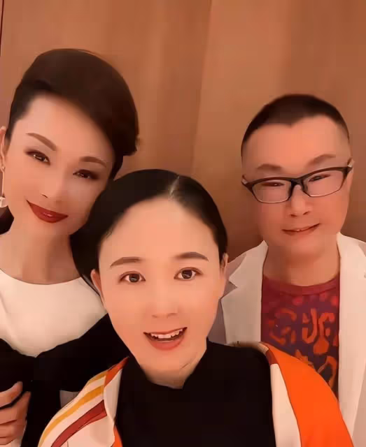 54歲歌手尹相傑罕見露臉,生活潦倒身材暴瘦,想要復出重新當歌星