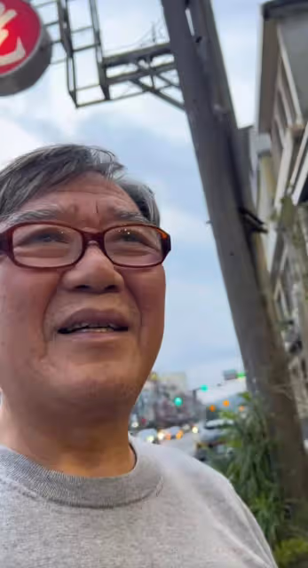 李立群:過生日兒子點菜太寒酸,不滿離場,表示這個生日不過也罷