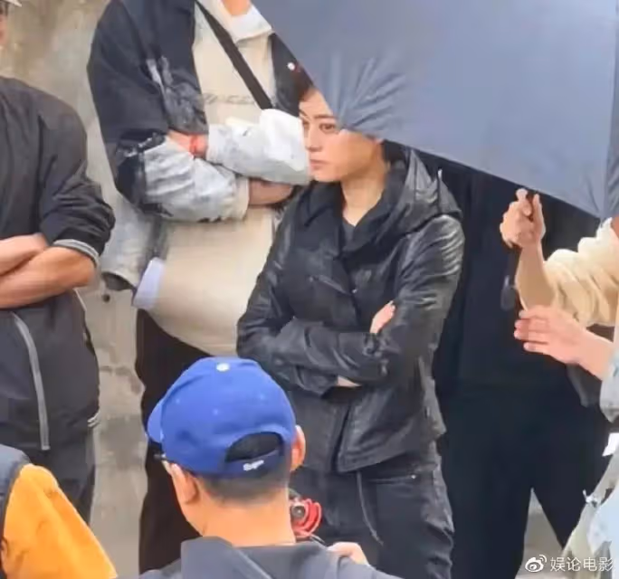 《烏雲之上》路透,孫儷狀態不如大6歲的李小冉,網友評價一致