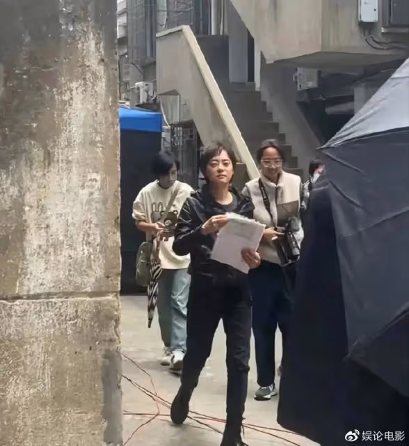 《烏雲之上》路透,孫儷狀態不如大6歲的李小冉,網友評價一致