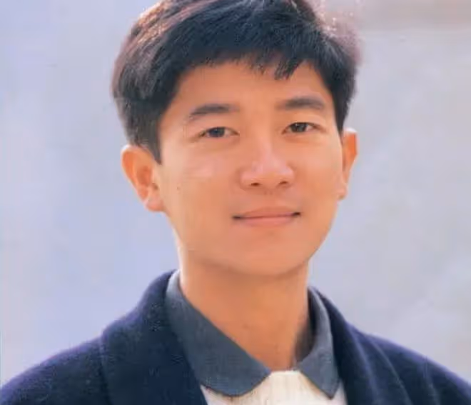 陳百強去世30年悼念活動,3位哥哥姐姐罕露面,待粉絲親切如家人