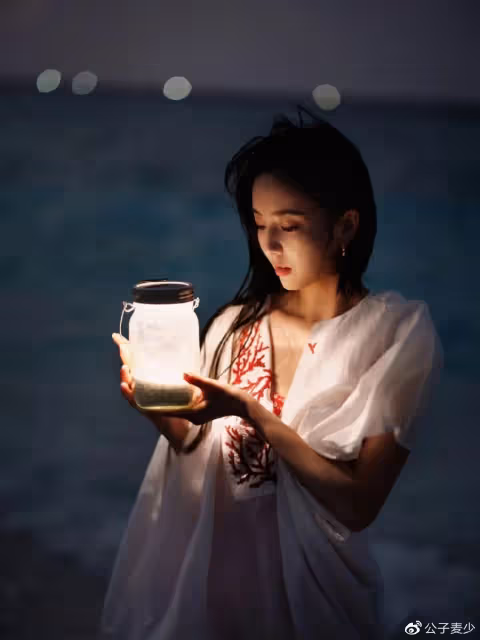 離婚後佟麗婭衣品開了掛,身材婀娜簡直太仙,網友:陳思誠後悔不?