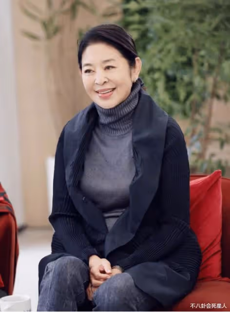 9位央視女主持現狀,46歲仍未婚,豪門夢碎,創業成億萬富婆