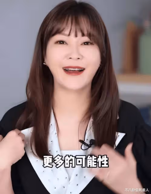 9位央視女主持現狀,46歲仍未婚,豪門夢碎,創業成億萬富婆