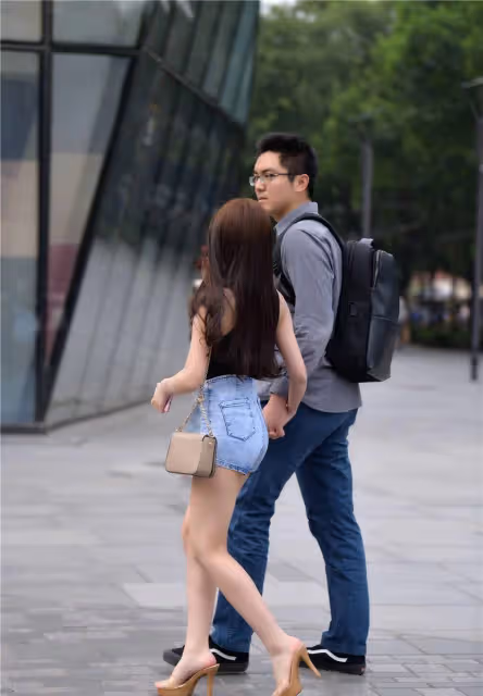 你是不是有點嫉妒你完美的身材？為什麼你的身體這麼漂亮