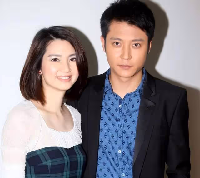 洪欣離婚後首次現身,微笑面對鏡頭,九個字表明態度
