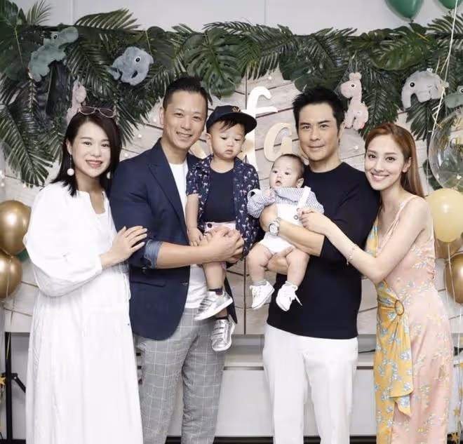 51歲鄭嘉穎曬全家福,為幼子辦party慶祝百日,3個兒子全是高顏值