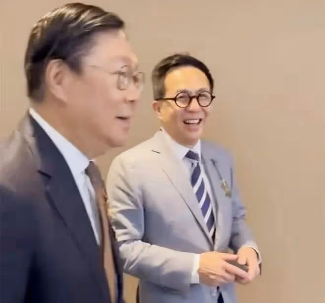 李澤楷穿10萬傑尼亞高定,內地出席活動,網友將其與王思聰作比較