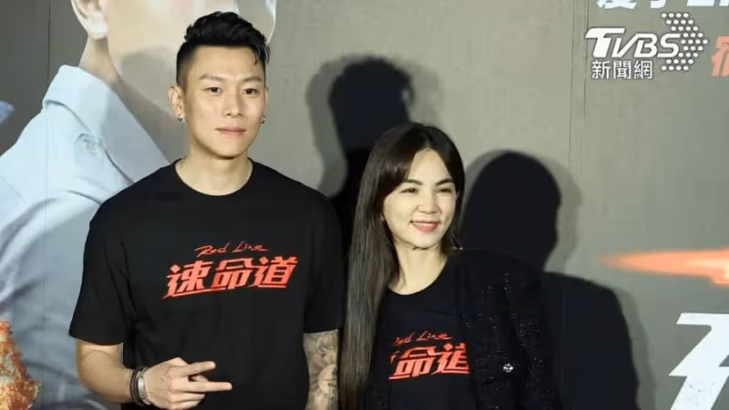 劉德華無預警出現《速命道》首映, 全場驚呆!