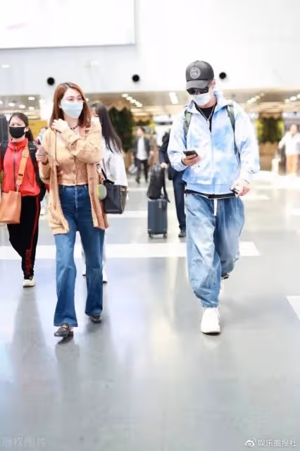 渣男張丹峰:出差睡助理,錢全給小三,直播間對老婆態度超惡劣。