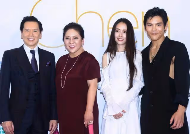 路人鏡頭下的向太:肥胖蒼老醫美痕跡很重,再有錢也擋不住自然衰老