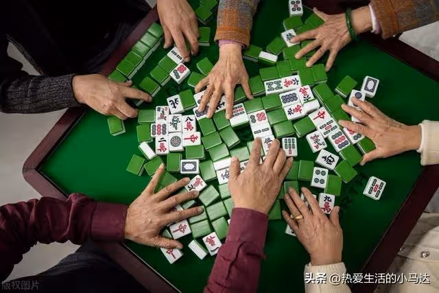 妻子50歲就退休回家躺平,我一氣之下提出AA制,沒想到她比我更狠