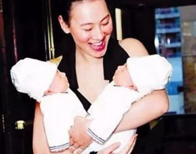 梁洛施重歸澳門?當年被親奶奶趕出家門,如今靠生兒子成為富婆?