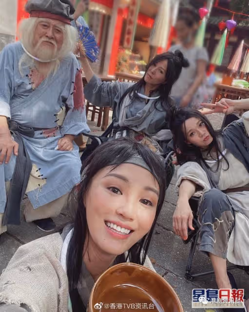 熊心如蘇韻姿歸家無期!熊家爸爸劉丹都出席:暖到心裡