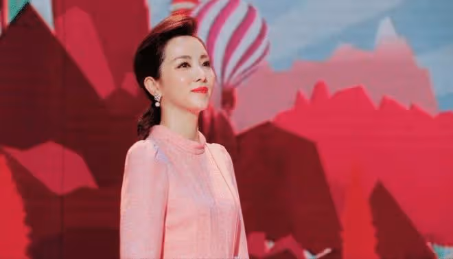 李思思和張蕾同為美女主持人,為何李思思的人氣更高