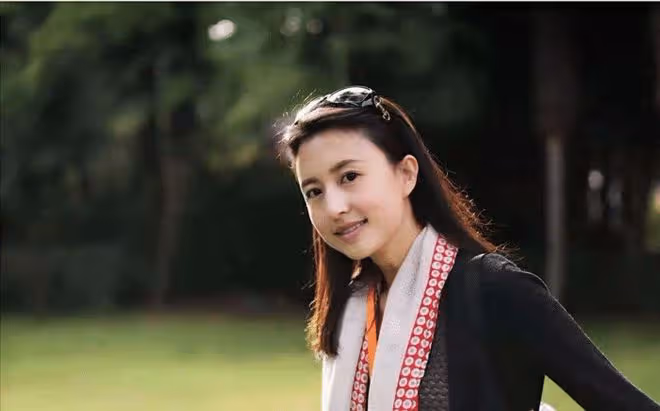 李思思和張蕾同為美女主持人,為何李思思的人氣更高