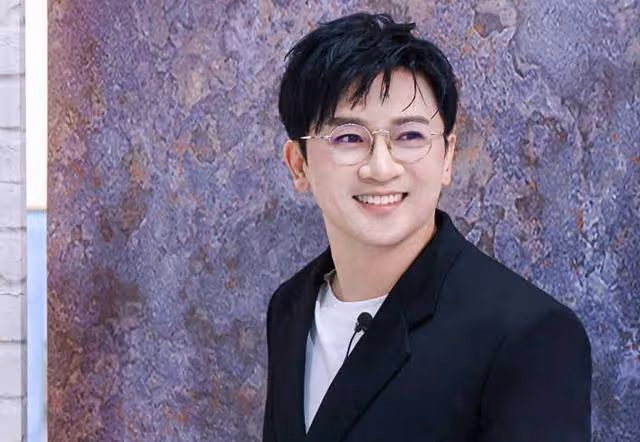 蘇有朋更胖更聽話溫順！穿正裝演戲不覺得油膩還顯年輕帥