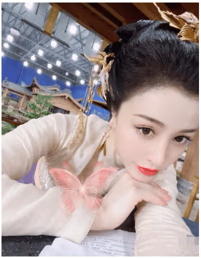 劉翔前妻葛天曬巨型玫瑰,橫店拍戲古裝造型美到爆,皮膚白到發光