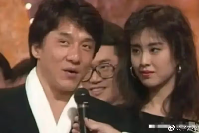 她經歷9個男人,無縫銜接,現在依然是頂流,無數男人的女神