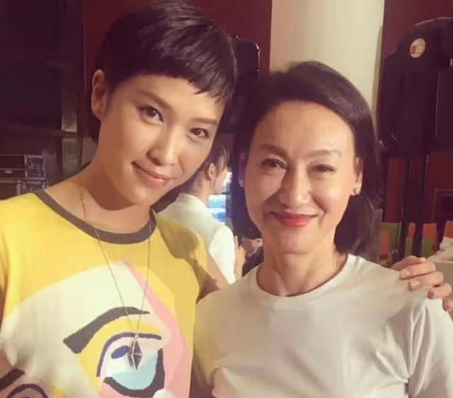 感情經歷坎坷!TVB女星曾幫偷食前任還債,遇到現任卻又變成繼母
