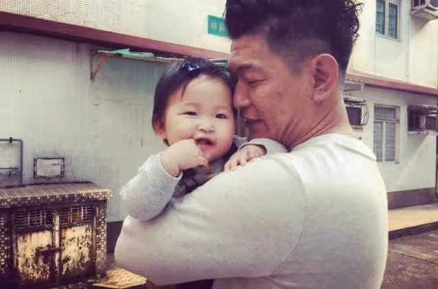 感情經歷坎坷!TVB女星曾幫偷食前任還債,遇到現任卻又變成繼母