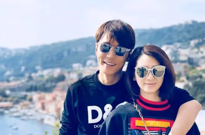 洪欣離婚原因曝光:疑似張丹峰畢瀅五一出遊被抓包,財產被轉移