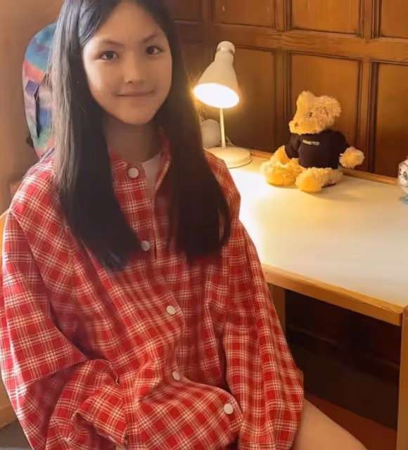 劉燁兒子諾一顏值大幅提升！12歲五官精緻氣質好，被指像外國明星