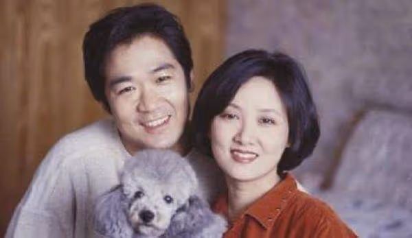5位當後媽的女星，一輩子沒生育過，如今最大的63歲，最小的44歲