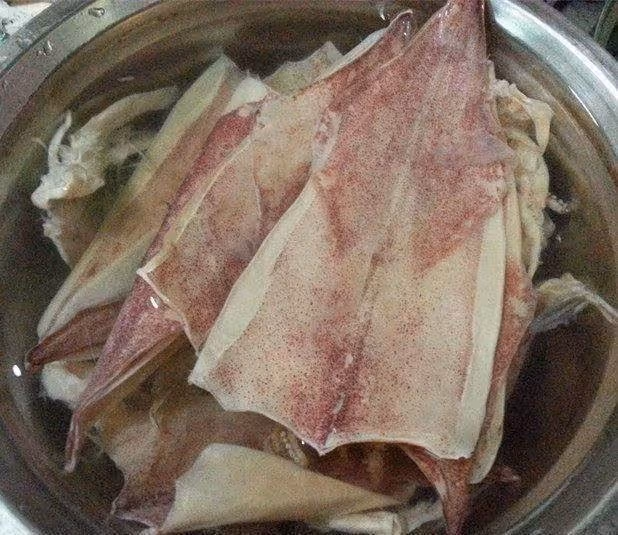 廚師朋友教我如何泡幹魷魚技巧,只用清水可不行