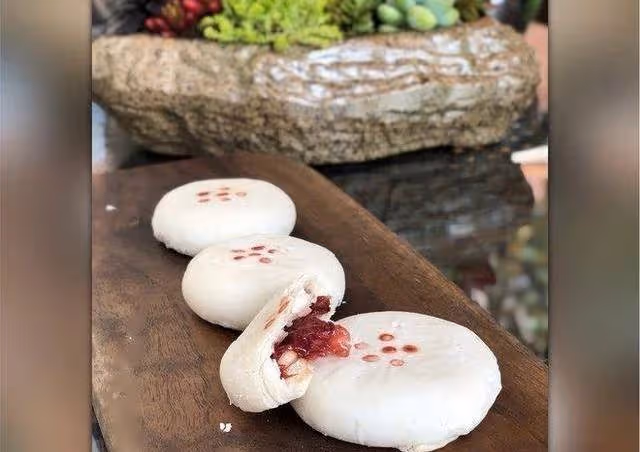 做玫瑰花酥餅加上它,放3天都不會硬,皮酥餡鮮,怎麼吃都不膩~