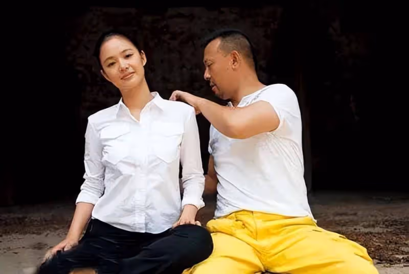 姜文第一次為了愛情向世俗低頭？傲氣硬漢為何對周韻如獲至寶