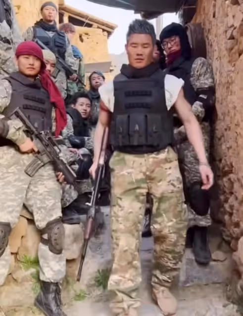 嘎子:在劇組不是男一號,被副導演揭穿太過尷尬,練過武術當替身